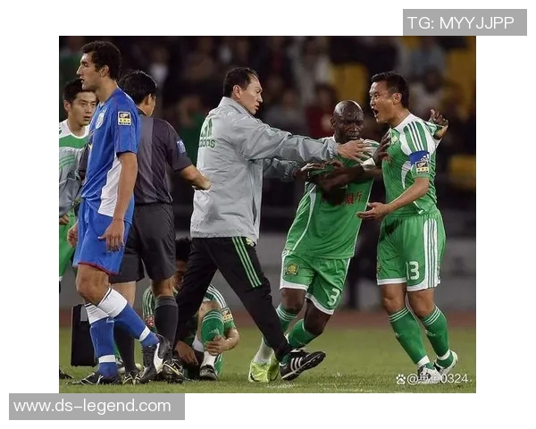 足球今晚精彩对决即将上演各队争夺荣耀谁能笑到最后